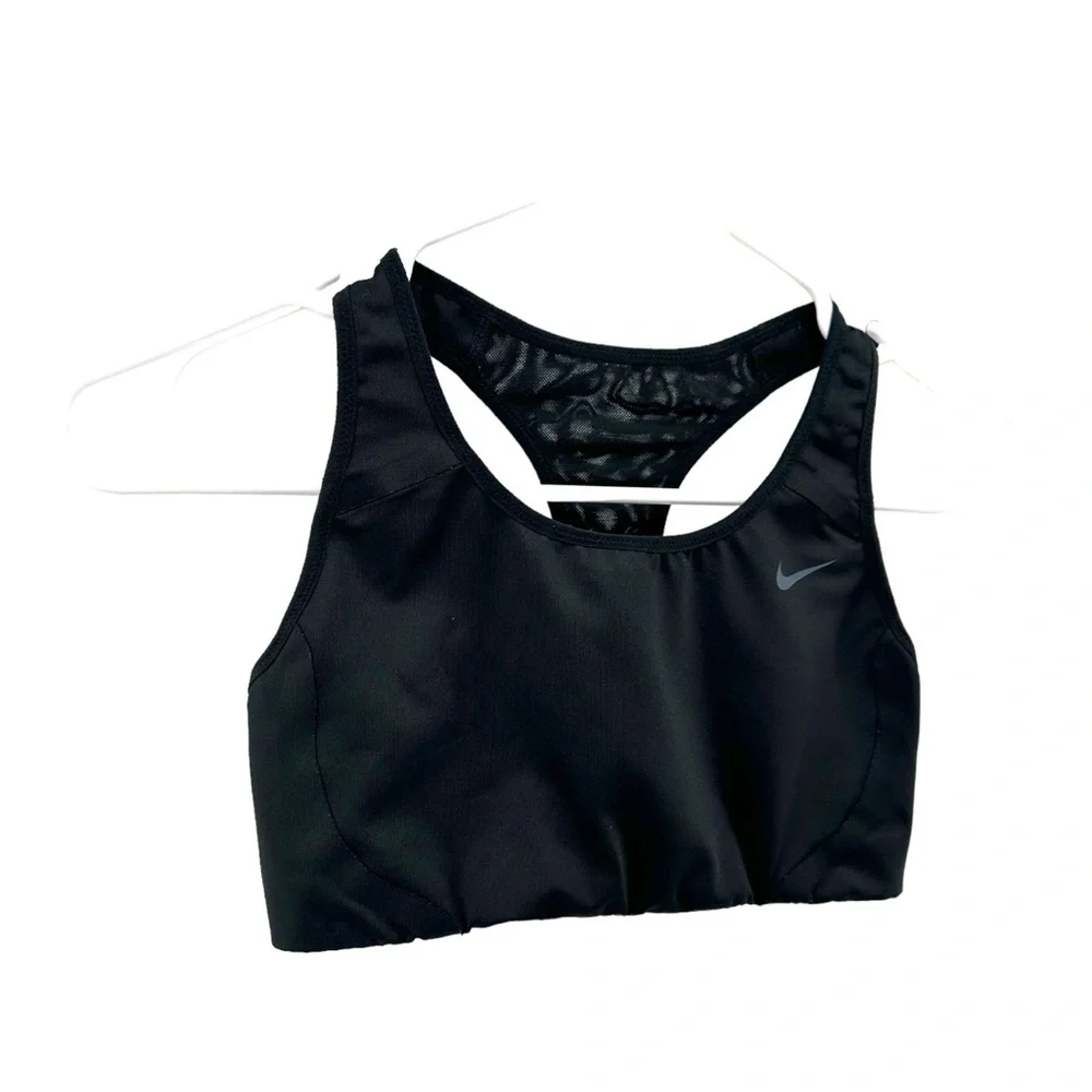 NIKE Women’s S Small Black Sports Bra Fitness Yoga Athleisure Dri Fit Workout